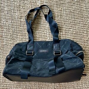 Vera Bradley Black Preppy Poly overnight travel bag